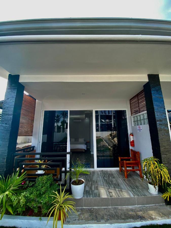 Palm View Moalboal Exterior photo